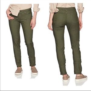 Prana - Kayla Jean Regular Inseam, Evergreen, size 10